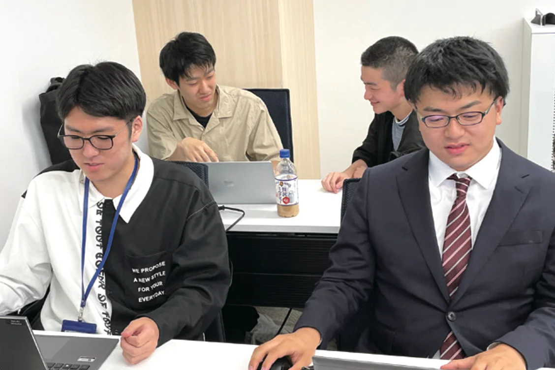 スーパーゲームクリエーター専攻の特徴