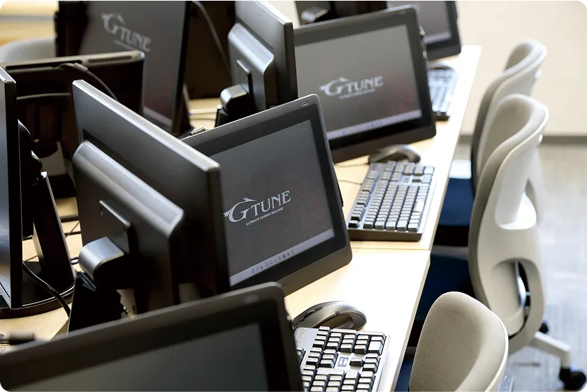 実践的に学ぶ！4年制学科の強み